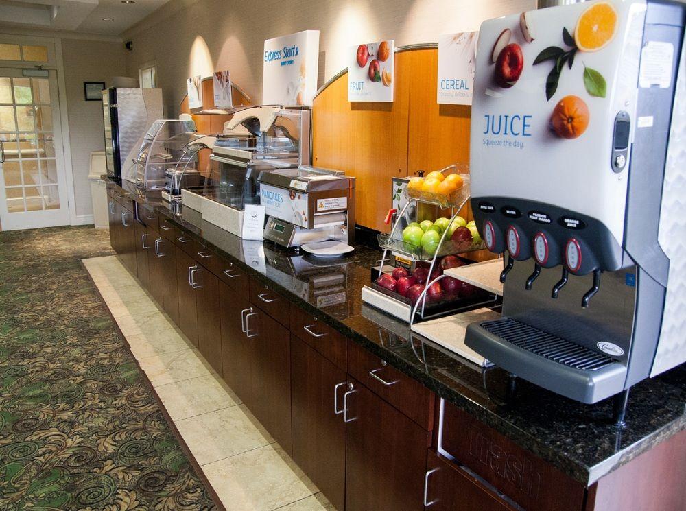 Holiday Inn Express Hotel & Suites Binghamton University-Vestal By Ihg Exterior foto